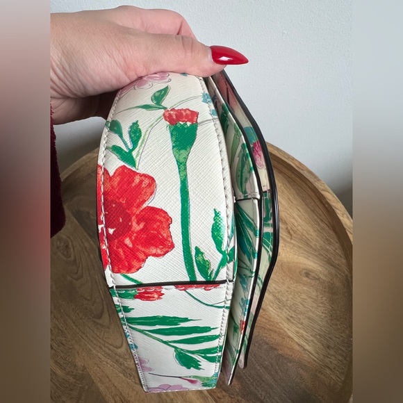 Kate Spade Laurel Way Hummingbird Floral Large Carsen Crossbody Bag LIKE NEW - Picture 6 of 9